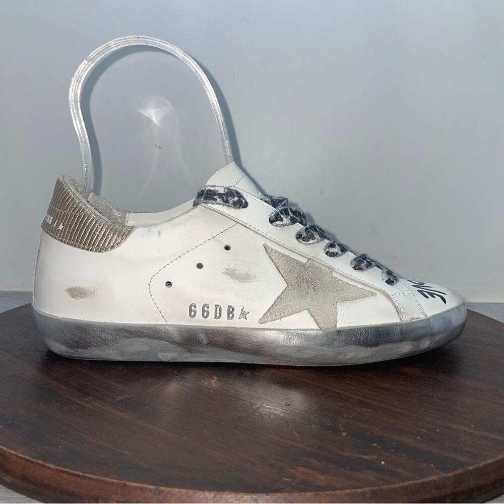 Golden Goose Super Star Size 35 Classic White/Black/Metallic Live Love Print